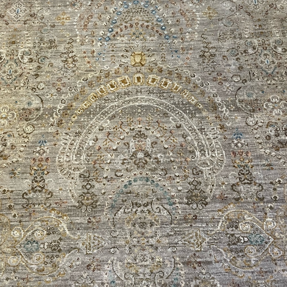 Hand-Knotted Wool Rug(5 x 7) - Picture 6 of 6